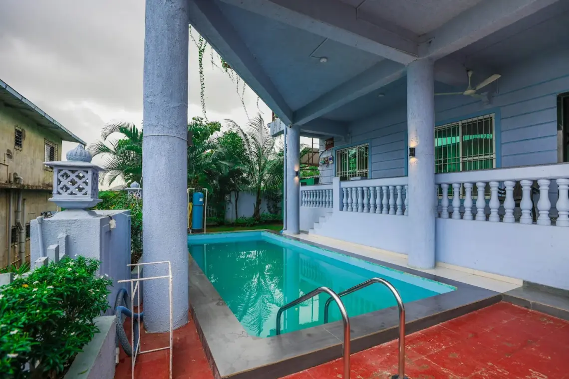 Waterfront Pool